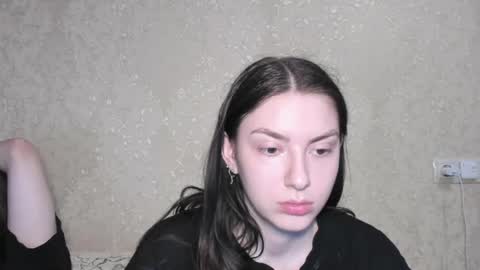 Snapshot of muuur_love chatting on 07/17/26, 08:35 cute couple online show from 07/17/26, 08:35