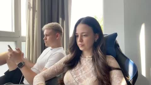 Snapshot of muzamiya chatting on 05/28/26, 03:31 Milana and Anton online show from 05/28/26, 03:31