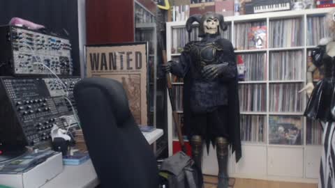 Muziknerd online show from 04/03/26, 12:30