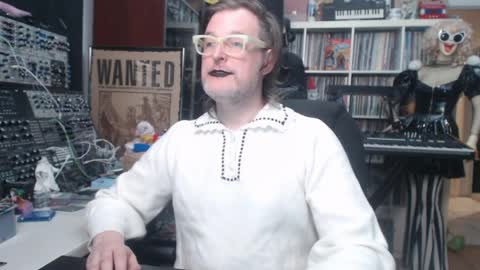 Muziknerd online show from 05/30/26, 05:59