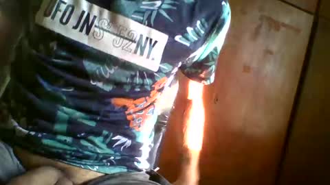 Hot Montevideo online show from 01/07/25, 09:57