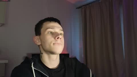 1x1 online show from 10/27/25, 08:40