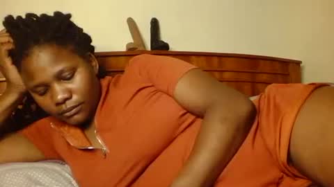 mwekas568403 online show from 01/21/25, 02:54