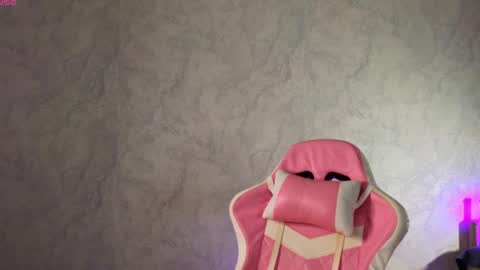 Snapshot of mx_made chatting on 03/29/26, 07:25 Mary online show from 03/29/26, 07:25