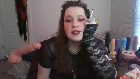 Mx Charlotte online show from 11/10/25, 06:51