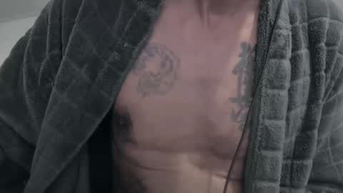 Snapshot of my432687 chatting on 12/07/24, 11:45 my432687 online show from 12/07/24, 11:45