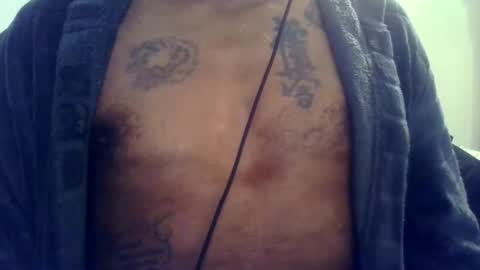 Snapshot of my432687 chatting on 10/18/25, 10:43 my432687 online show from 10/18/25, 10:43