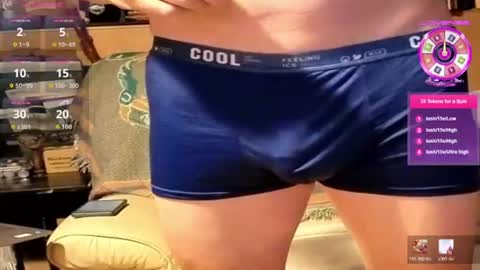 my_curiosity_ online show from 07/16/26, 05:13