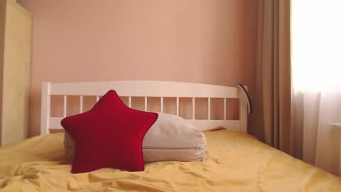 Hannah  welcome  online show from 03/27/26, 02:06