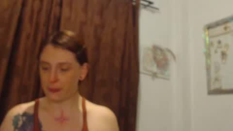     sara      i know you love me xoxox     online show from 11/21/25, 09:30