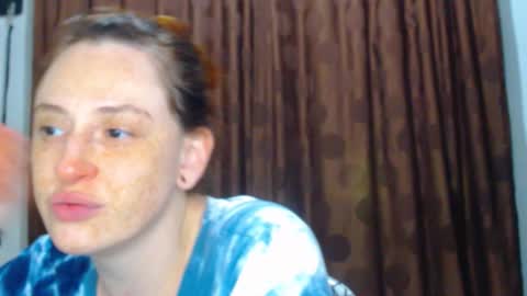     sara      i know you love me xoxox     online show from 02/05/26, 07:13