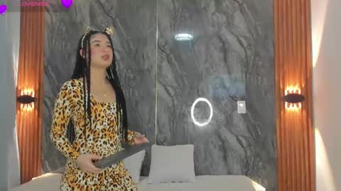 LIA online show from 10/24/25, 02:30