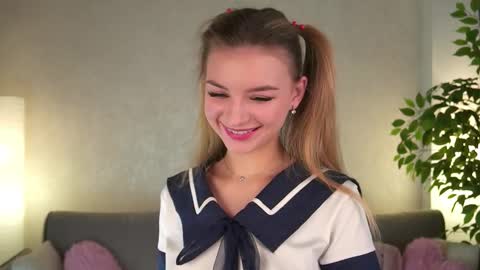 Polly online show from 03/04/26, 01:17