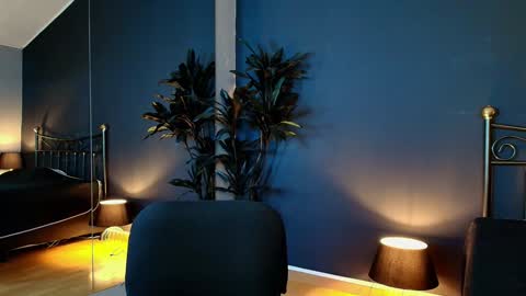 Maite online show from 01/27/25, 07:24