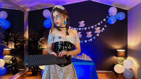 Maite online show from 09/20/25, 12:50