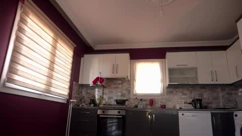 Snapshot of my_mia_ chatting on 12/12/24, 10:24 MIA I will be here Monday Wednesday Thursday Saturday online show from 12/12/24, 10:24