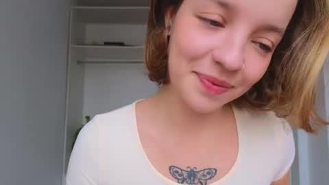 Snapshot of my_mia_ chatting on 09/29/25, 09:25 MIA I will be here Monday Wednesday Thursday Saturday online show from 09/29/25, 09:25