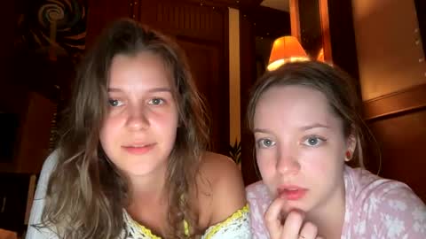 Snapshot of my_mia_ chatting on 04/23/26, 12:29 MIA I will be here Monday Wednesday Thursday Saturday online show from 04/23/26, 12:29