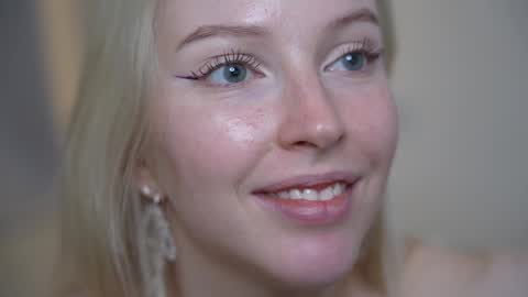 STELLA  Im here today online show from 01/16/25, 08:03
