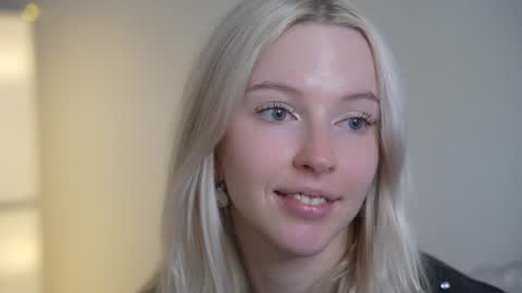 STELLA  Im here today online show from 01/21/25, 05:09