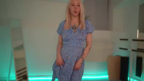 STELLA  Im here today online show from 03/06/25, 03:56