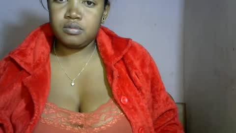 Snapshot of myahmaya chatting on 06/18/26, 09:14 myahmaya online show from 06/18/26, 09:14