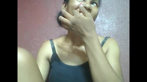 Snapshot of myaldiah chatting on 02/02/25, 11:19 myaldiah online show from 02/02/25, 11:19