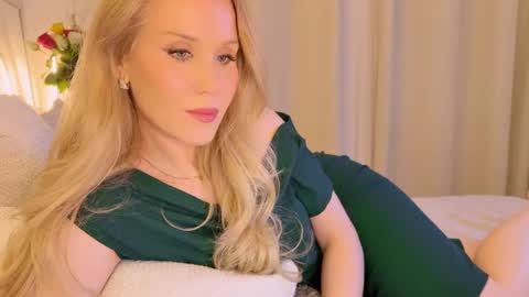 Mya-be Yours P online show from 01/19/25, 10:17