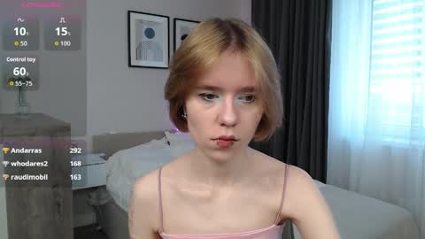 Lana online show from 04/10/26, 07:13