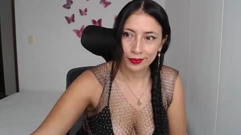 Snapshot of myc_sw_couple chatting on 01/25/25, 09:14 mary and charlie online show from 01/25/25, 09:14