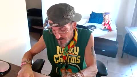 Snapshot of mycock4u247 chatting on 10/16/25, 12:11 LA MARIPOSA DE MARICOPA online show from 10/16/25, 12:11