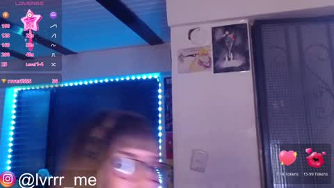 Nicoll Independent model Please help me to reach 100 thumbs up online show from 12/04/24, 10:35