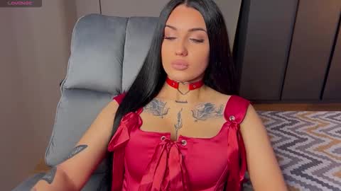 Hecate online show from 11/10/25, 07:07