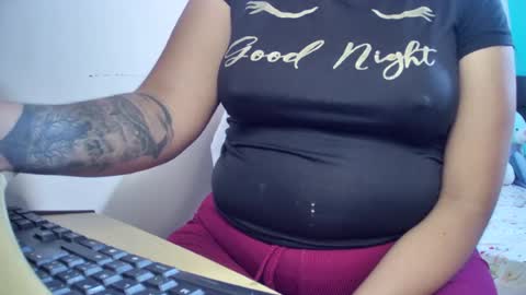 Snapshot of myhoney_hot chatting on 07/24/26, 01:53 myhoney_hot online show from 07/24/26, 01:53