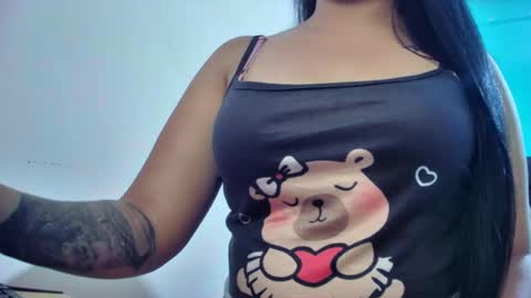 Snapshot of myhoney_hot chatting on 08/01/26, 02:49 myhoney_hot online show from 08/01/26, 02:49