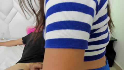 LINDA  AND EMILIO online show from 02/08/25, 07:59