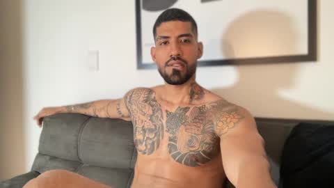 Myke esthetic online show from 03/02/25, 01:58