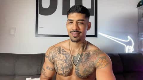 Myke esthetic online show from 09/20/25, 11:17