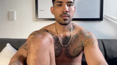 Myke esthetic online show from 09/25/25, 08:01