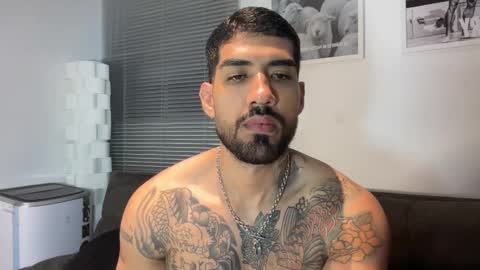 Myke esthetic online show from 02/21/26, 03:18