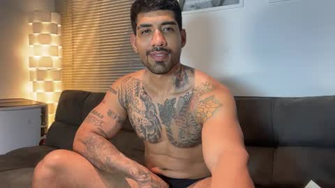 Myke esthetic online show from 03/03/26, 01:12