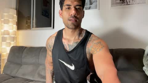 Myke esthetic online show from 03/29/26, 12:32