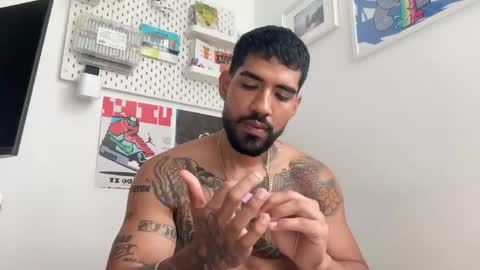 Snapshot of myke_esthetic chatting on 06/05/26, 01:28 Myke esthetic online show from 06/05/26, 01:28