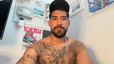 Snapshot of myke_esthetic chatting on 06/07/26, 01:59 Myke esthetic online show from 06/07/26, 01:59