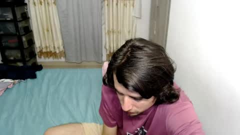 Snapshot of myke_xxx chatting on 05/10/26, 02:17 mike online show from 05/10/26, 02:17