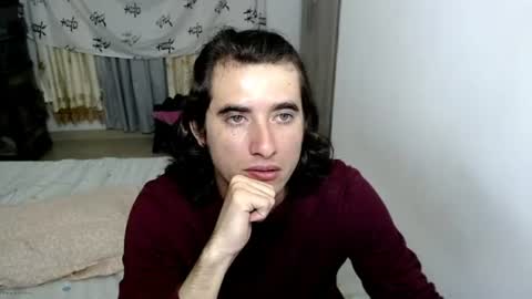 Snapshot of myke_xxx chatting on 07/12/26, 02:57 mike online show from 07/12/26, 02:57