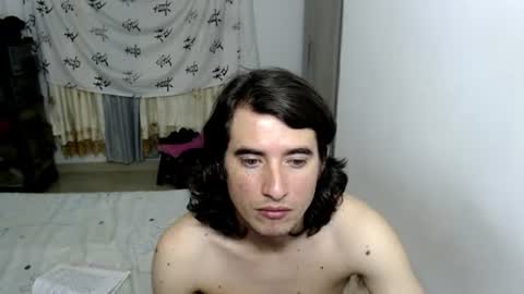 Snapshot of myke_xxx chatting on 07/14/26, 01:08 mike online show from 07/14/26, 01:08