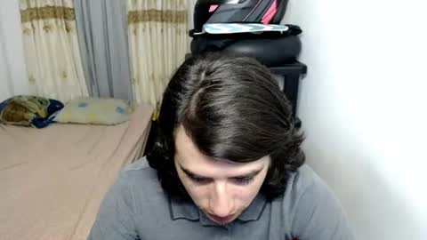 Snapshot of myke_xxx chatting on 07/19/26, 02:15 mike online show from 07/19/26, 02:15