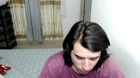 Snapshot of myke_xxx chatting on 07/23/26, 01:19 mike online show from 07/23/26, 01:19