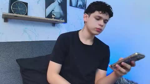 Mykel   online show from 03/24/26, 02:33